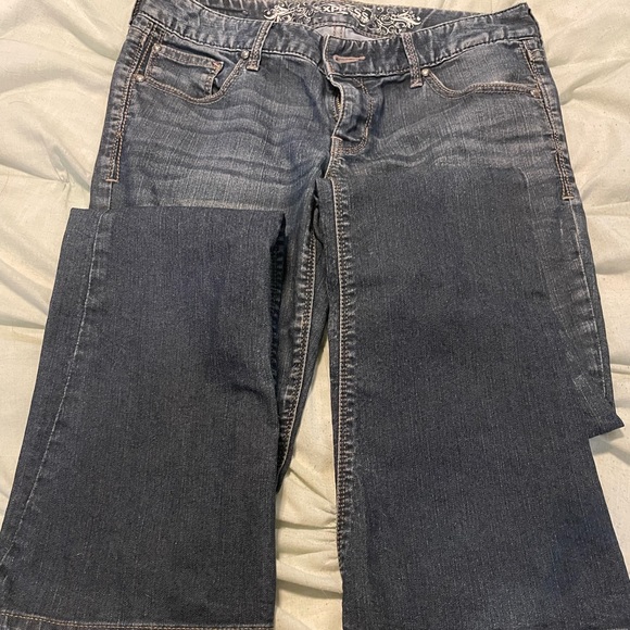 Express Jeans - Picture 2 of 4